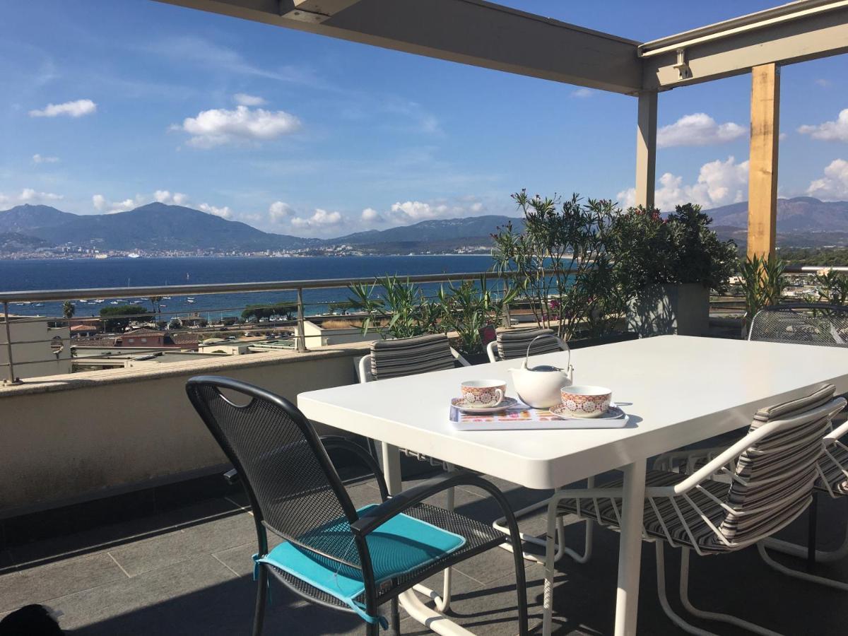 Vue Magnifique Sur Baie Ajaccio Appartement Porticcio  Buitenkant foto
