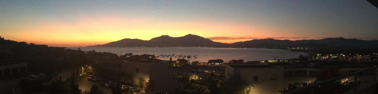 Vue Magnifique Sur Baie Ajaccio Appartement Porticcio  Buitenkant foto